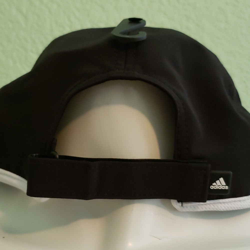 Adidas  Women's Fit  Climate Cool Breathable NWT - Picture 4 of 5